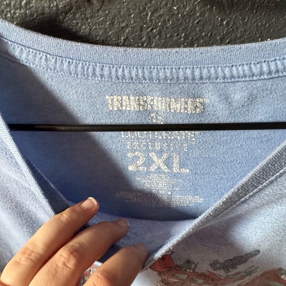 Men’s Loot Crate Transformers Optimus Prime Short Sleeve Tshirt Size 2XL - Picture 3 of 4